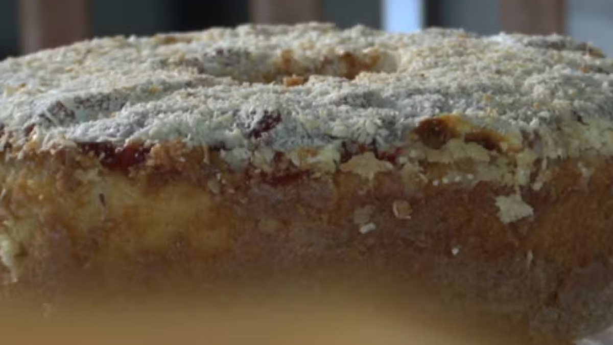 Bolo de Fubá com Goiabada O Clássico que Abraça o Coração