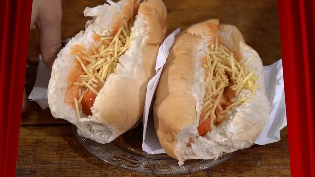 Hot Dog Catarse Uma Explosão de Sabores em Cada Mordida!