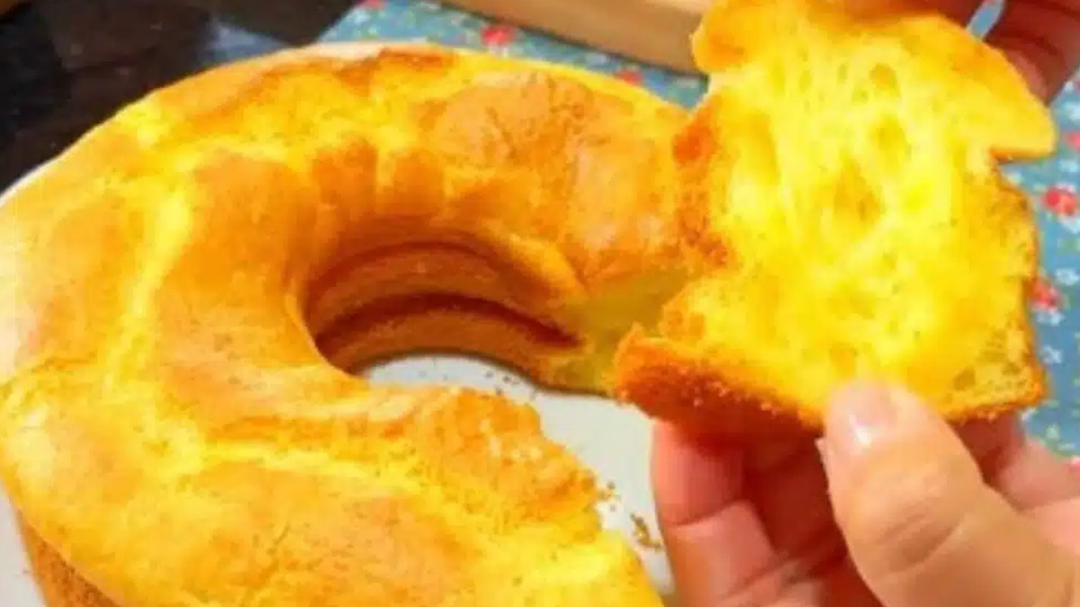 Receita de Pão de Queijo de Preguiçoso Rápido, Fácil e Sempre Delicioso!