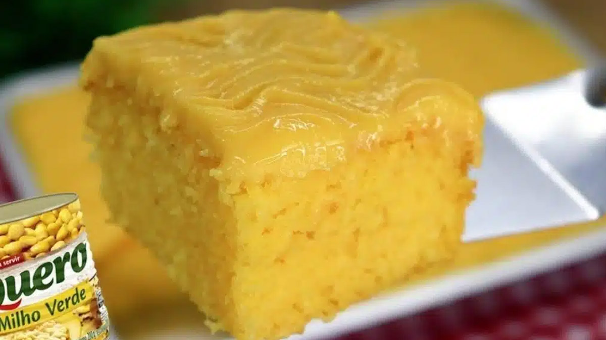 Receita de Bolo de Milho com Curau